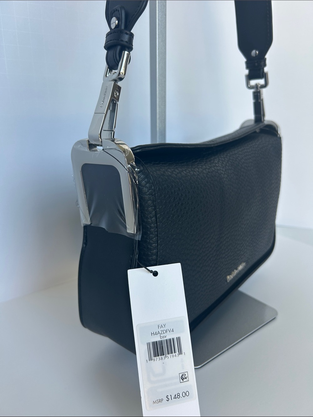Calvin Klein Fay Demi Shoulder with Magnetic Top Closure Black Pebbled - Picture 15 of 15